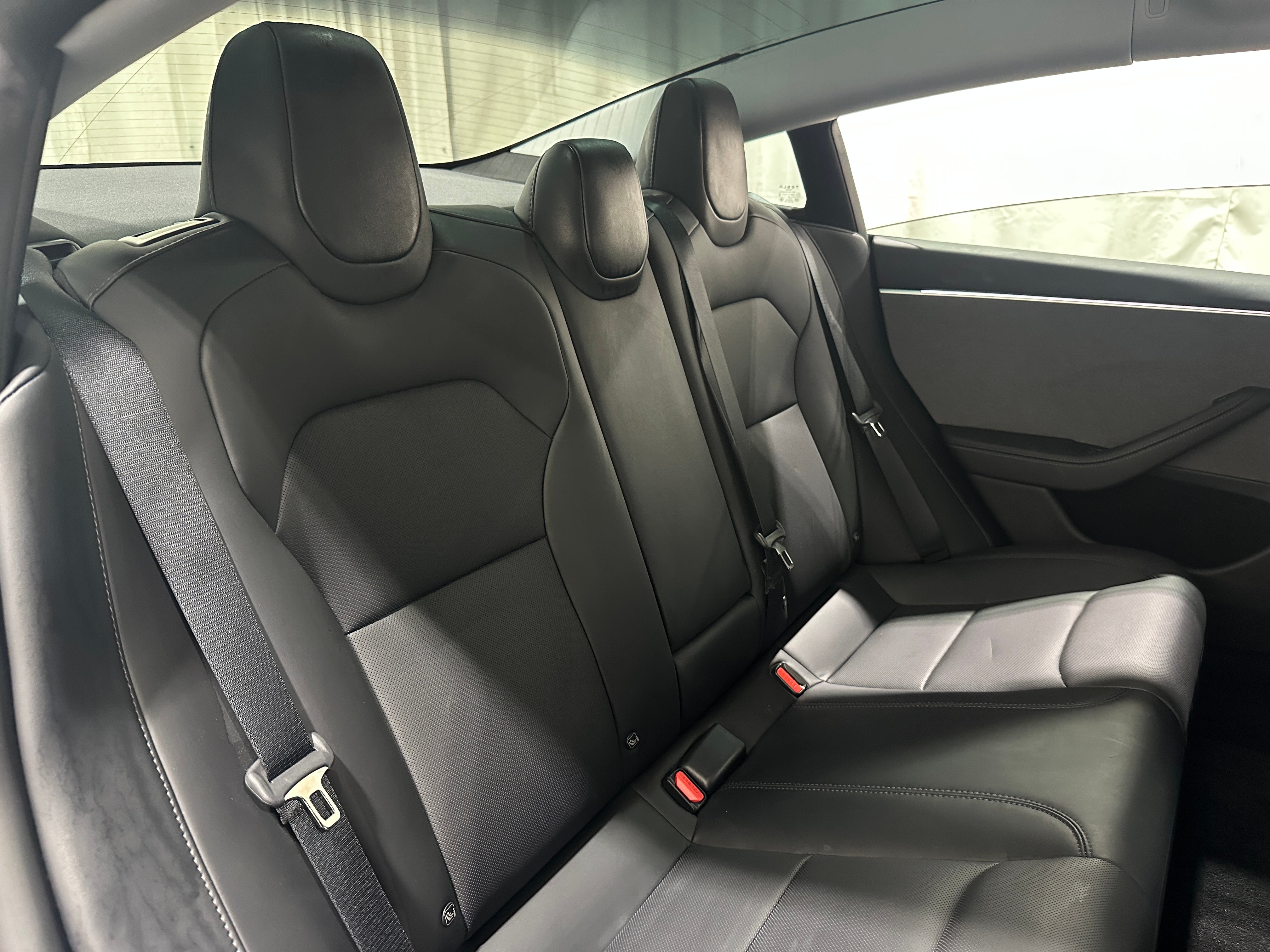tesla model 3 2025 5YJ3E1EA0SF049452 image tesla model 3 2025 5YJ3E1EA0SF049452 image
